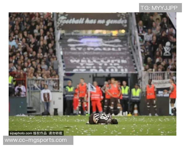 双星齐发力!居莱尔助攻伊尔迪兹梅开二度助力世预赛胜利 双星齐发力!居莱尔助攻伊尔迪兹梅开二度助力世预赛胜利