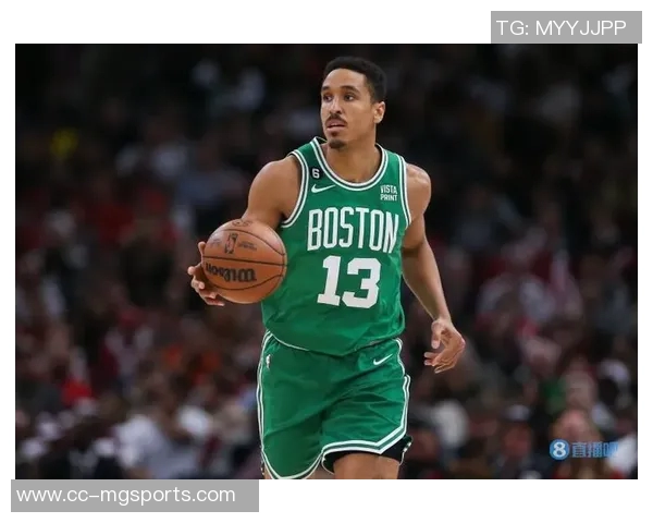 加内特透露与文班深入探讨攻防技巧与心态调整未涉及垃圾话内容 加内特透露与文班深入探讨攻防技巧与心态调整未涉及垃圾话内容