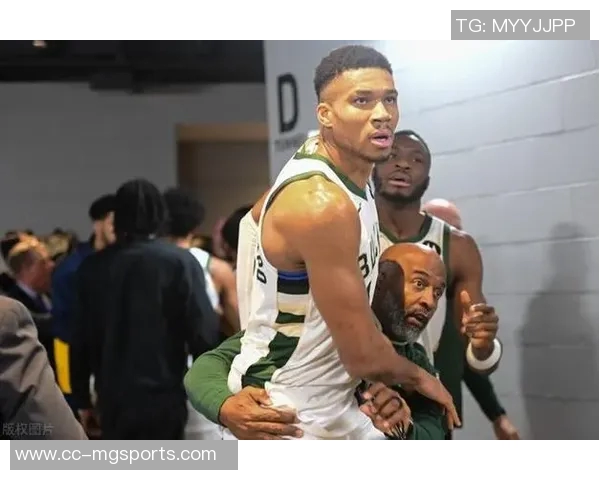 波蒂斯夏季决策与字母哥深度交流共同追求属于他们的传奇之路